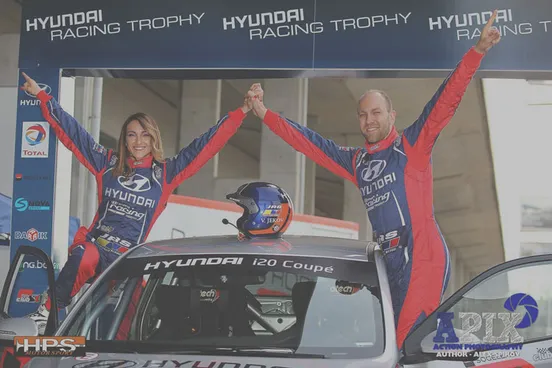 Vasil Jekov and Alex Raeva celebrating their race victory