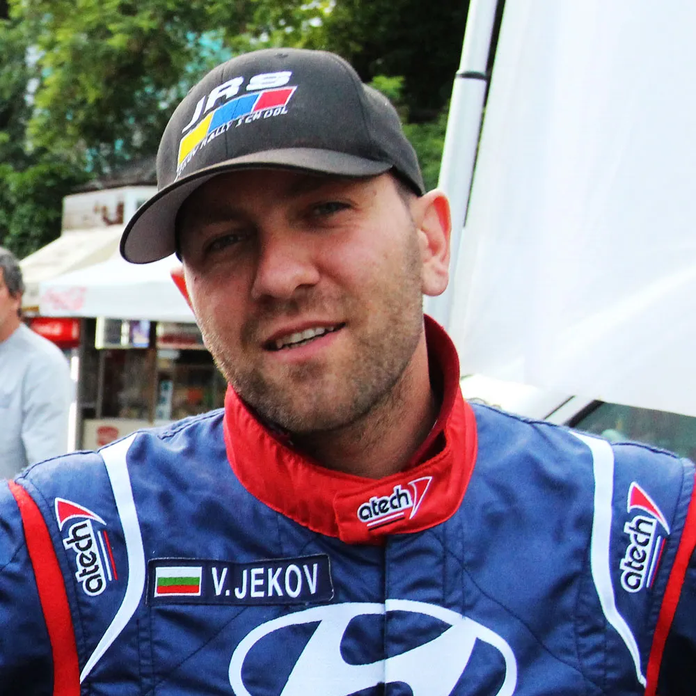 Portrait photo of Vasil Jekov at a rally event